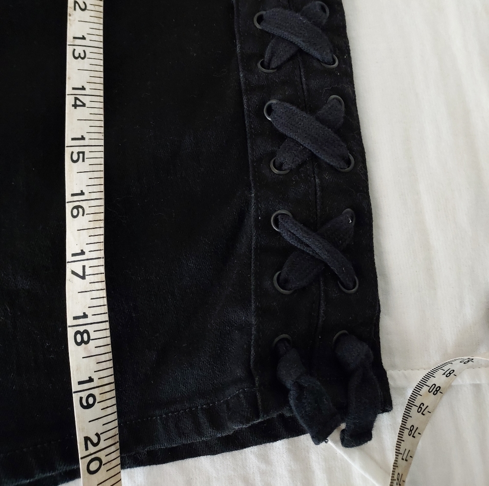 GAP Black Denim Skirt - Picture 5 of 9